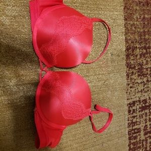 Victoria’s Secret Bombshell Bra